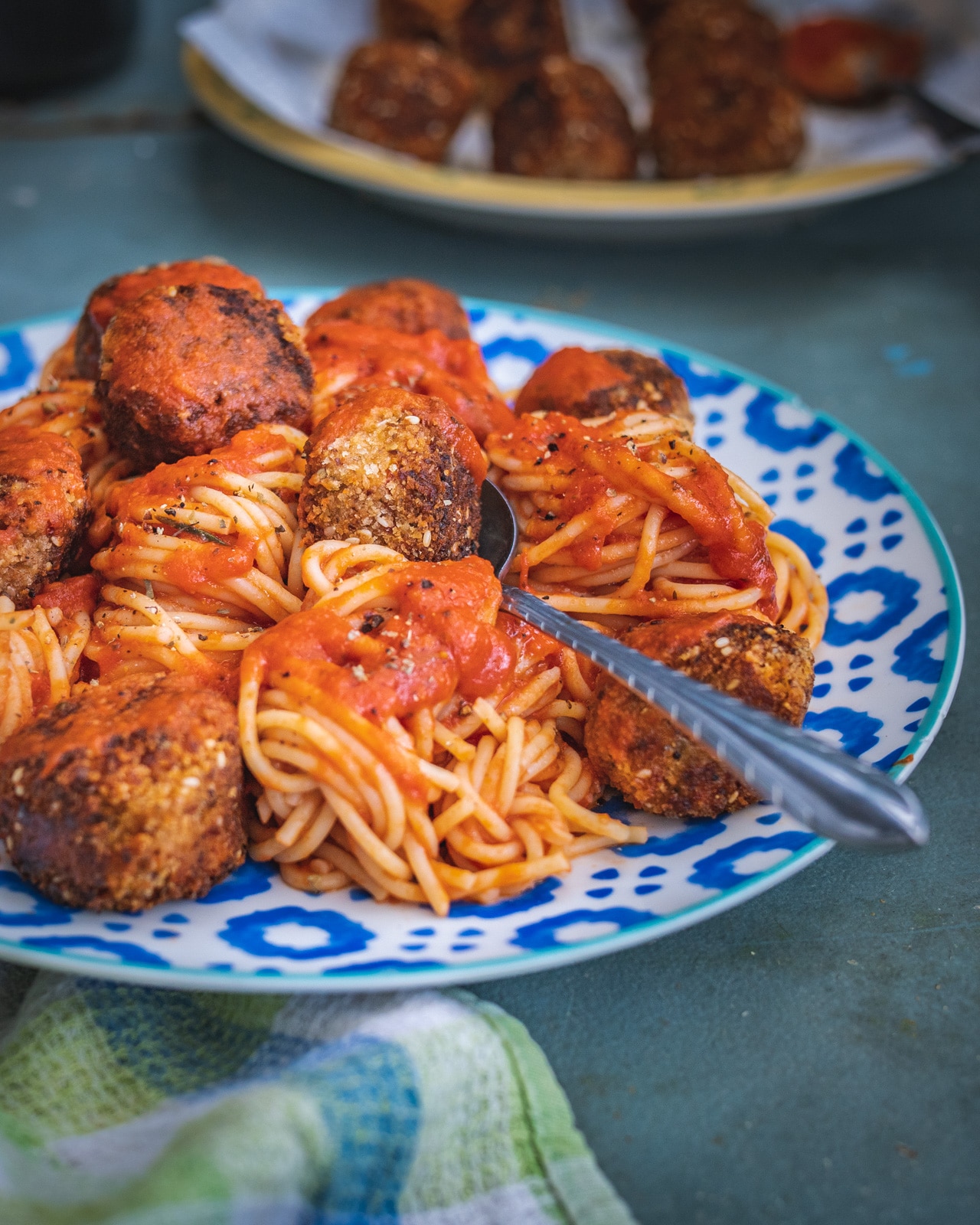 Veganské špagety “meatballs”